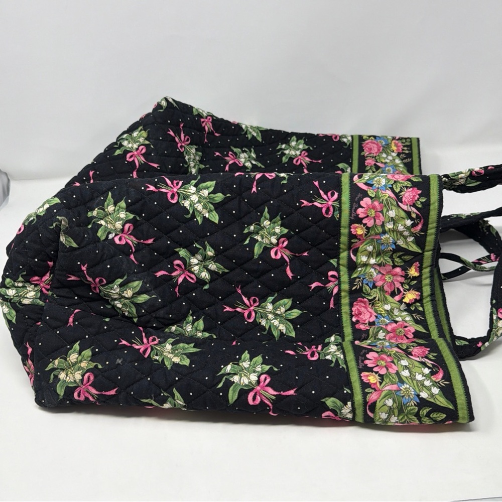 Vera Bradley New Hope Breast Cancer Vintage Tote Black Pink Green READ - Picture 9 of 15